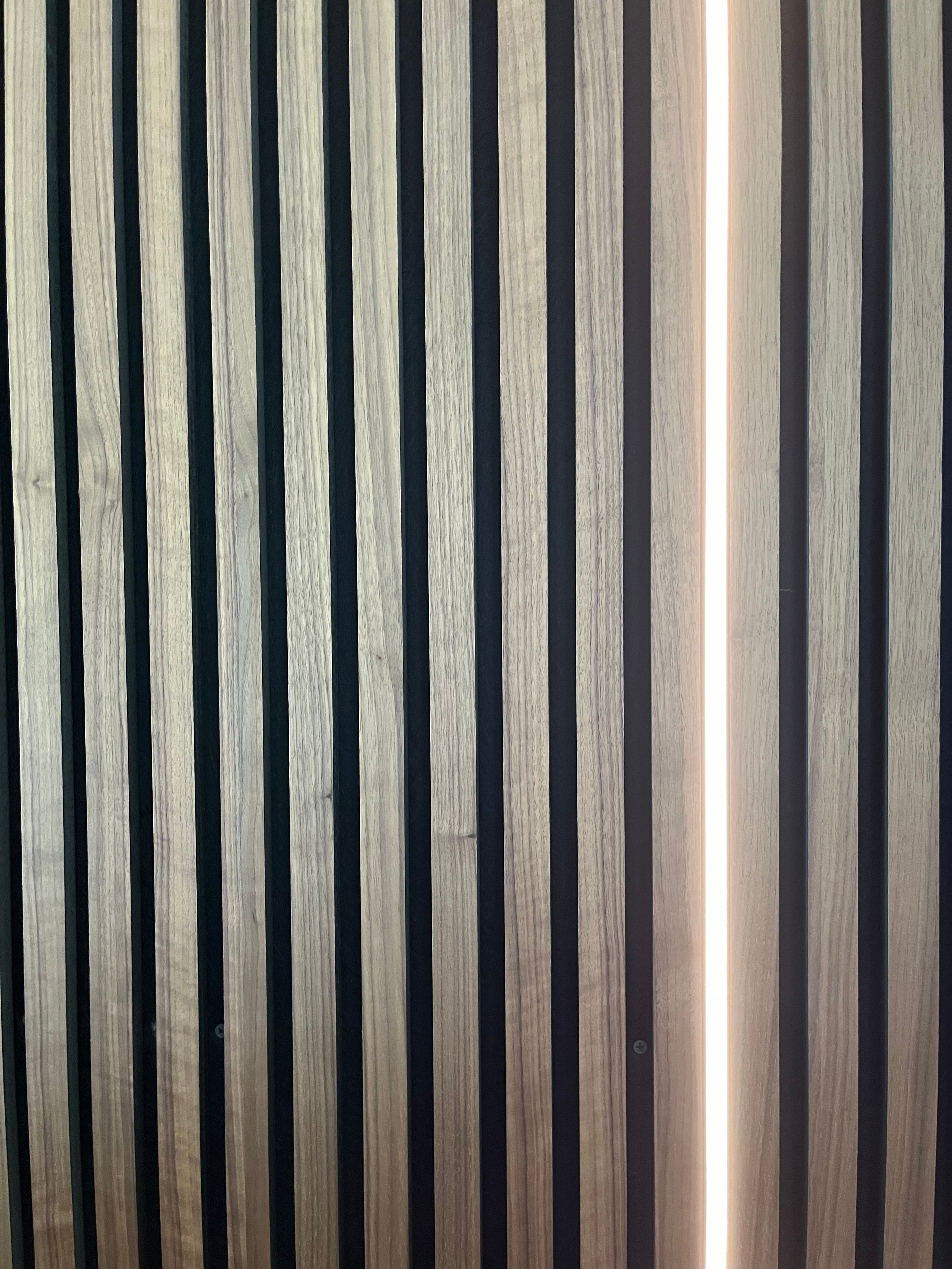 LED-profil till akustikpanel i perfekta mått