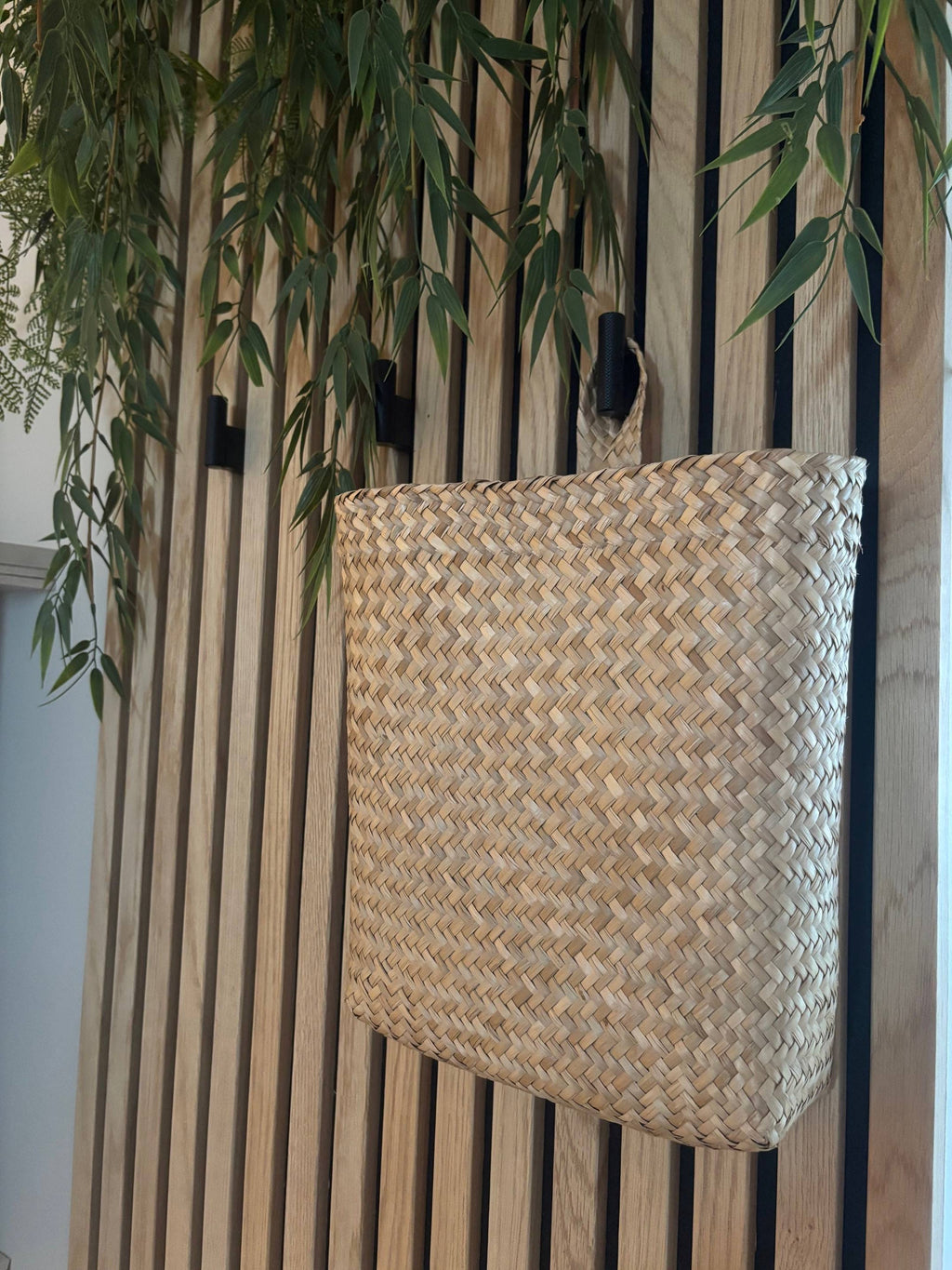 Krokar till akustikpanel