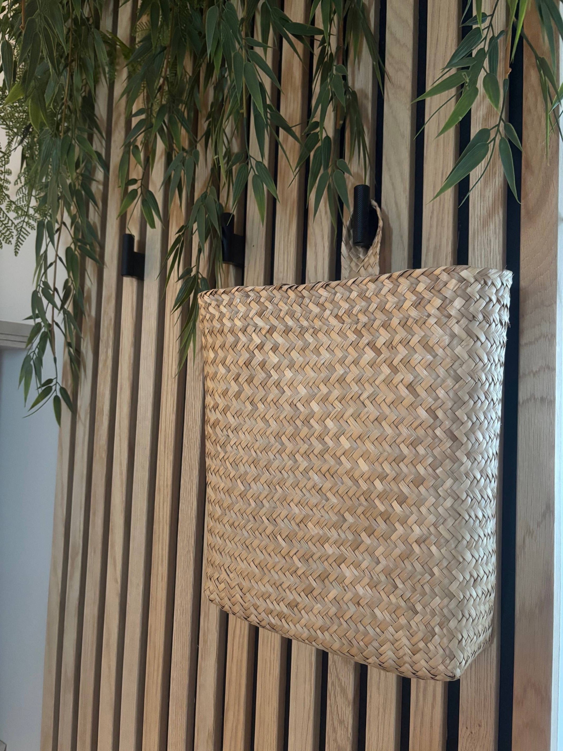 Krokar till akustikpanel