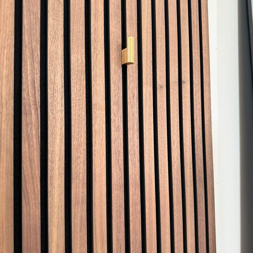 Krokar till akustikpanel