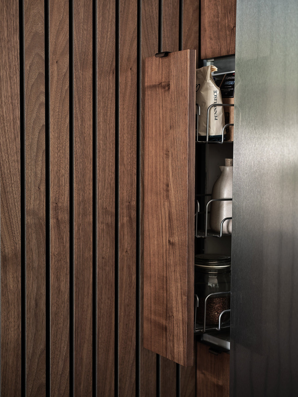 Måttbeställ kök - Valnöt