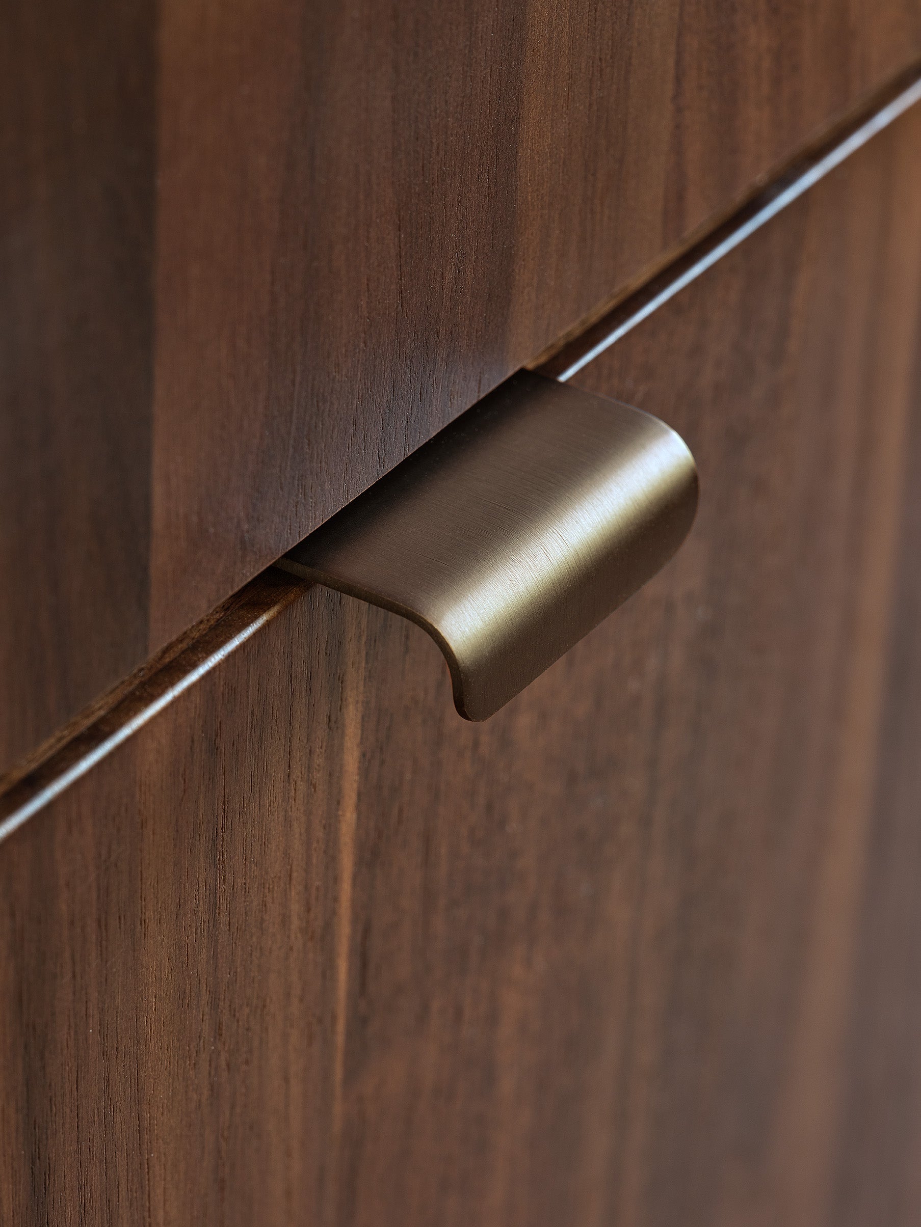 Måttbeställ kök - Valnöt