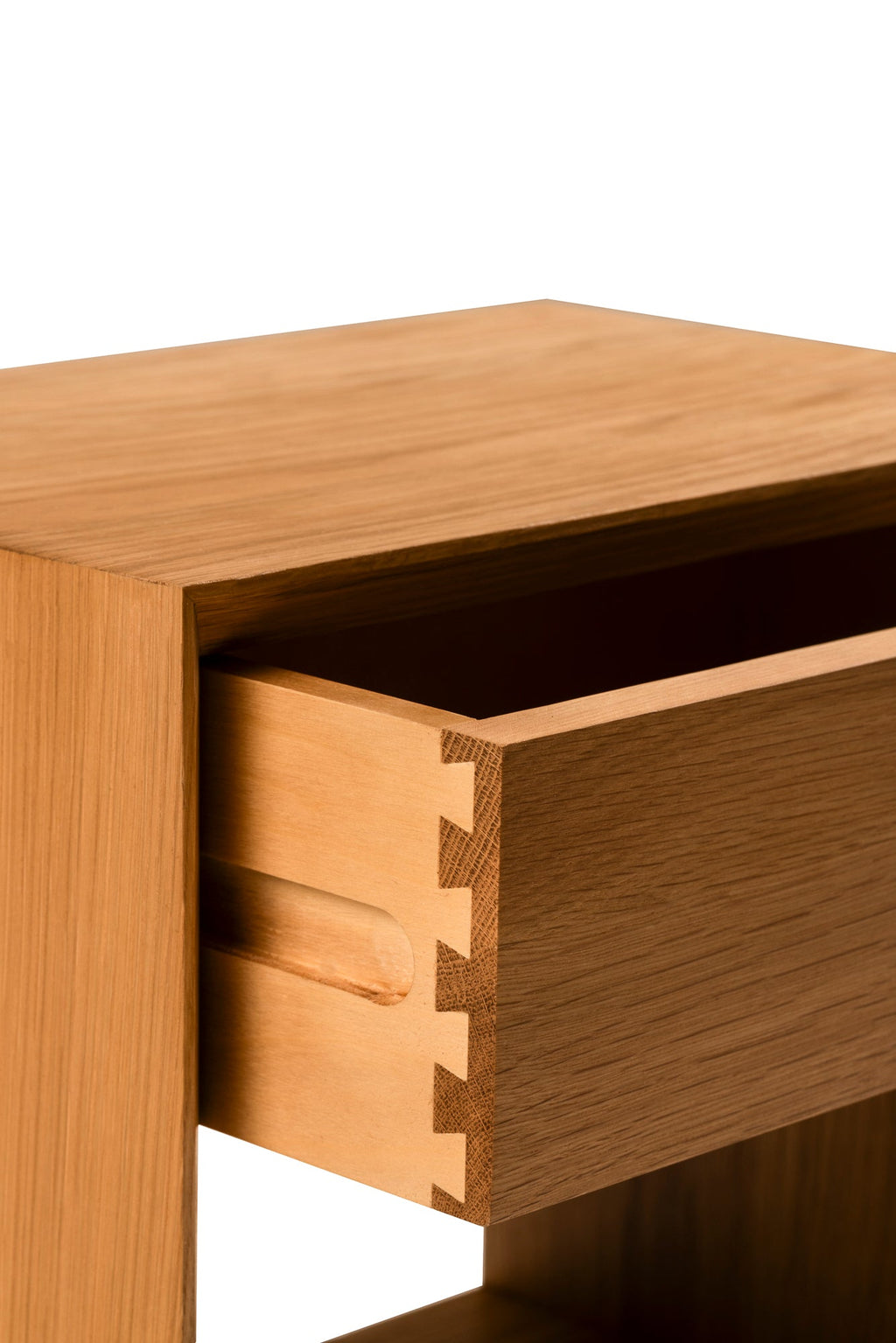 Nattduksbord i massiv Ek